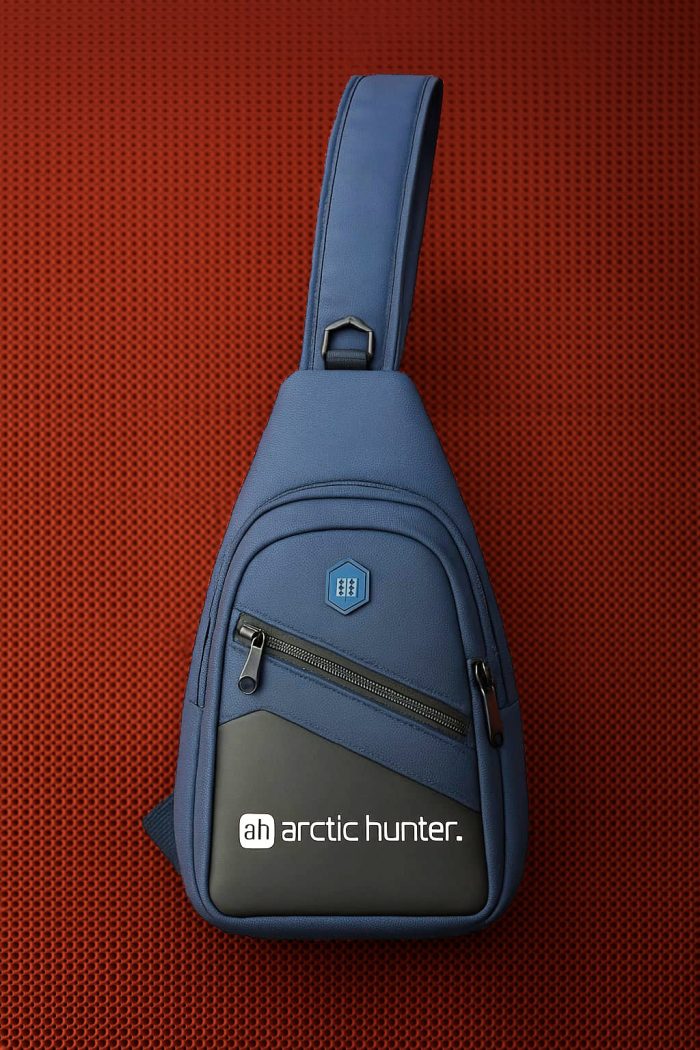Men's leather casual single shoulder bag crossbody bag fashion brand men's small backpack hanging crossbody bag